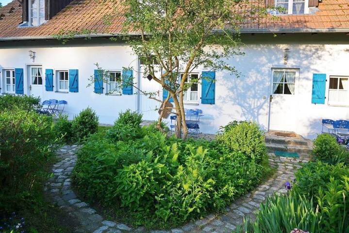 Ferienwohnung für 5 Personen, mit Terrasse und Garten in Kratzeburg - 3