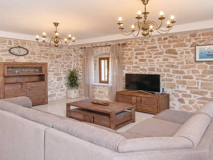 Holiday Home Lovište-Three Bedroom Holiday Home with Pool and  Sea View in Dubrovnik-Neretva
