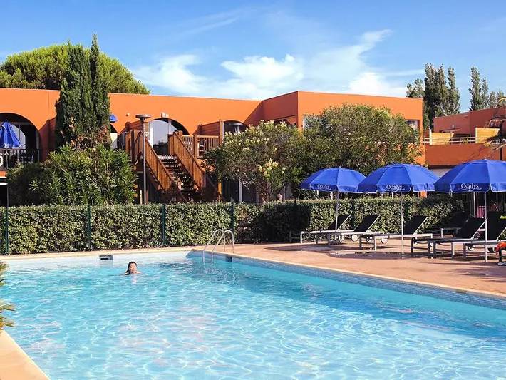 Gîte pour 4 personnes, avec Jardin et Piscine dans Casino du Cap d'Agde