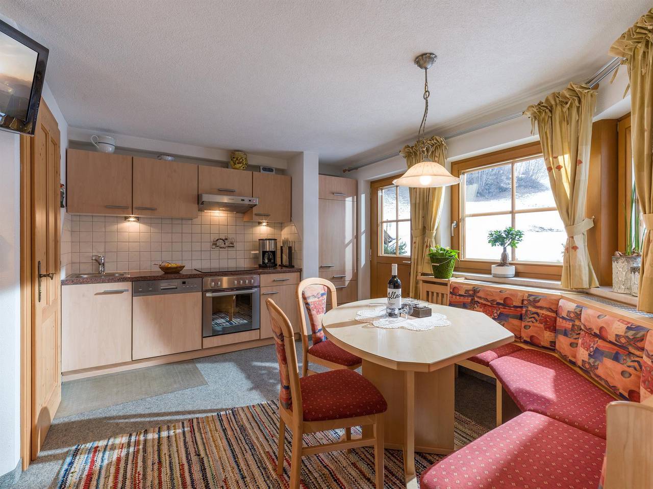 Ganze Ferienwohnung, Apartment Kathrin in Finkenberg, Tiroler Unterland