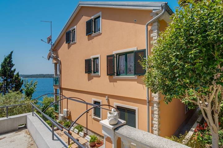 Ganze Wohnung, Ferienwohnung in Mali Lošinj mit Meerblick, Balkon, Klimaanlage, W-Lan (4896-4) in Mali Lošinj, Lošinj (Kvarner Bucht)
