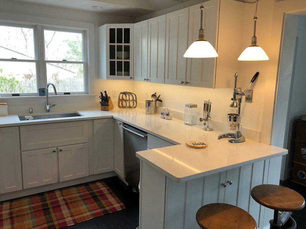 Newly Renovated 3 Bedroom Cottage by Best Bay Beach in Noyack, Hamptons