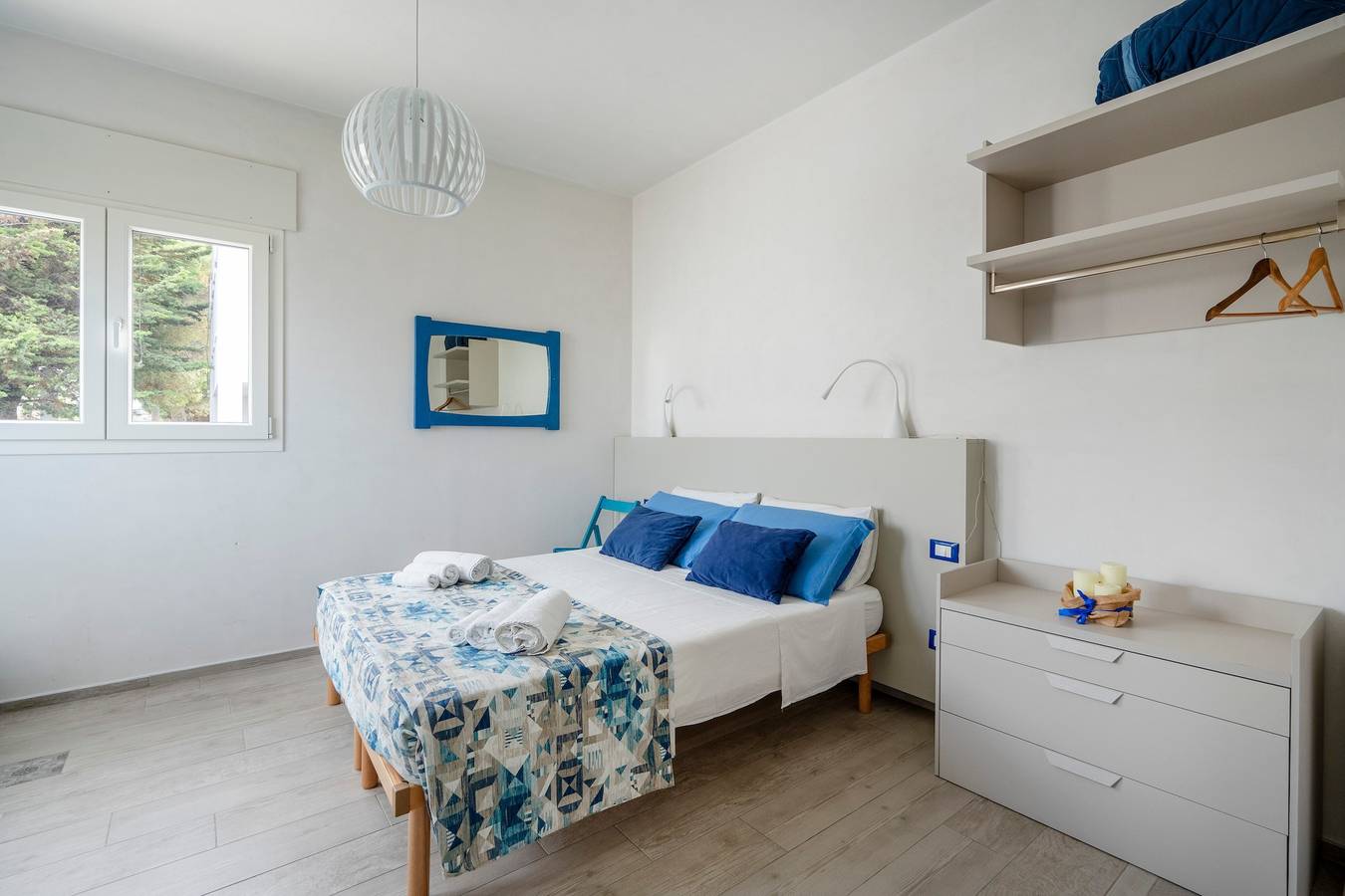 Appartement entier, Appartement de vacances "Gufo Di Mare - Celeste" avec vue sur la mer et terrasse privée in Savelletri, Fasano