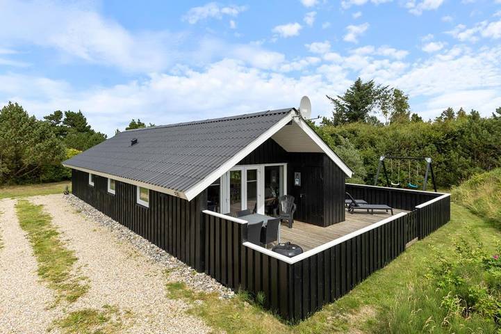 Villa for 6 personer, med have og sauna samt terrasse, husdyr tilladt - 1