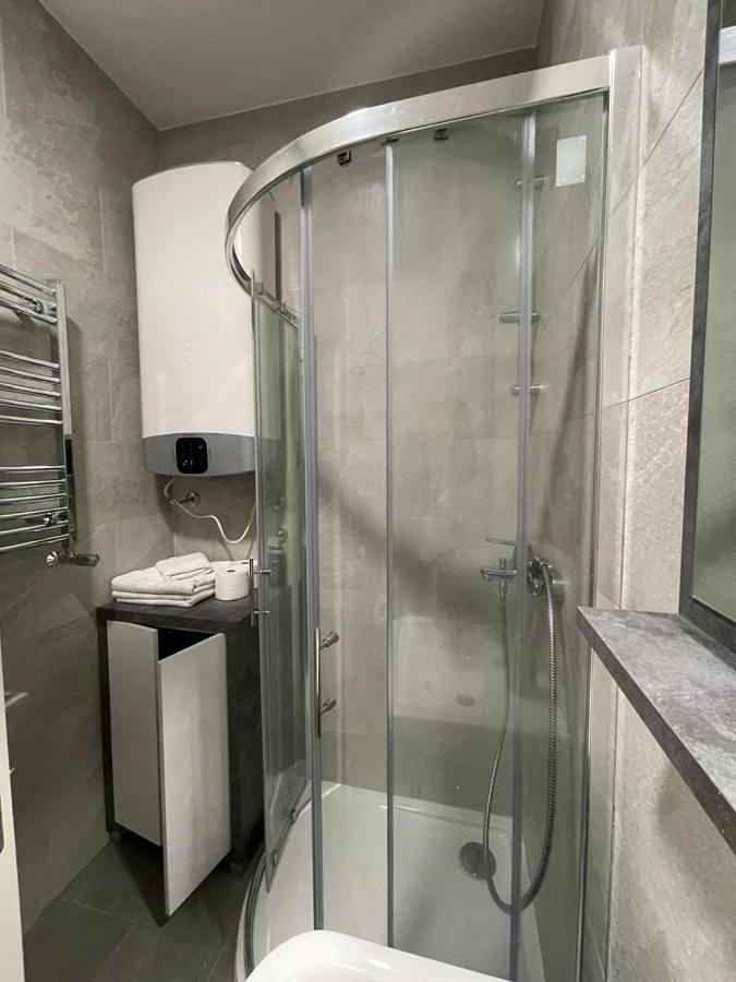 Gîte pour 4 personnes, avec terrasse à Novi Sad - 2