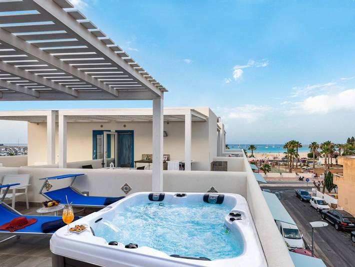 Ferienwohnung für 2 Personen, mit Balkon und Whirlpool sowie Pool, kinderfreundlich in San Vito Lo Capo - 3