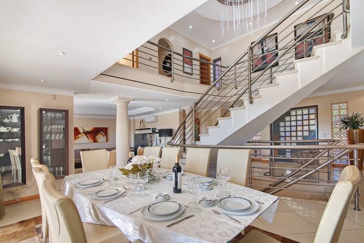 Sunshine Villa in Vilamoura in Quarteira, Faro District