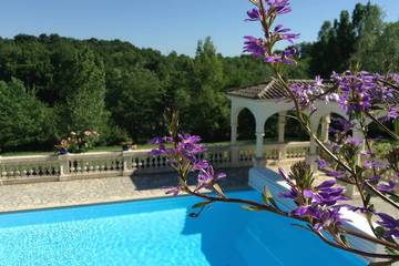 Gîte pour 6 personnes, avec terrasse et jardin à Samazan