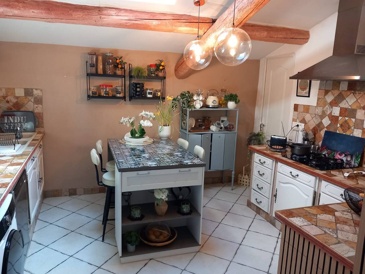 Casa de vacaciones 'Chez Dominique' con piscina privada, Wi-Fi y aire acondicionado in Saint-Rémy-de-Provence, Region de Arles