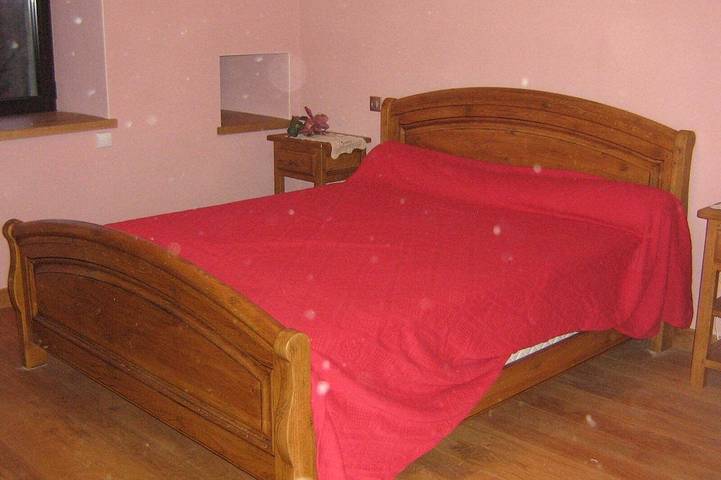 Gîte pour 10 personnes, avec jardin et terrasse à Rieupeyroux - 3