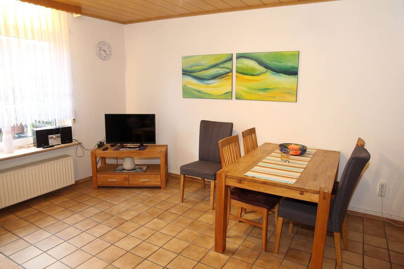 Familienfreundliches Ferienhaus (80qm) mit Garten für 4 Personen und Hund in Norddeich, Norden y sus alrededores