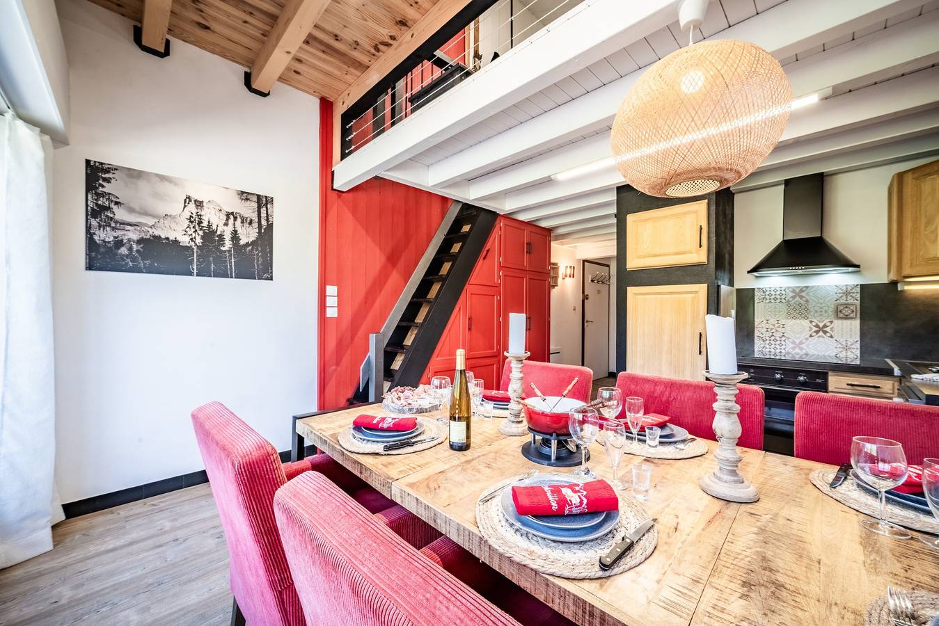 Apartamento entero, Apartamento 'Vue Magnifique' con vistas a la montaña, Wi-Fi y aire acondicionado in Station de Morillon, Grand Massif