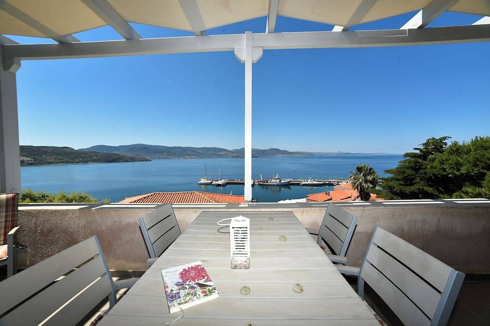 Ein geräumiges 2-Level-2-Schlafzimmer Ort-Home mit herrlichem Blick auf das Ägäische Meer in Petra (Griechenland), North Aegean Islands