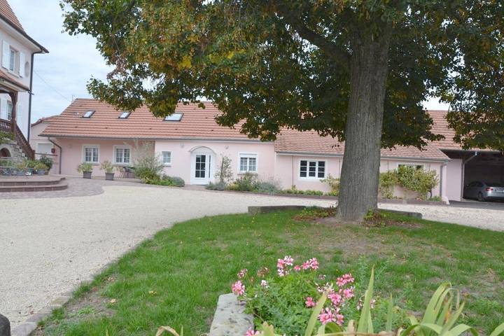 Location de vacances pour 6 personnes, avec Terrasse ainsi que Jardin et Vue à Wattwiller