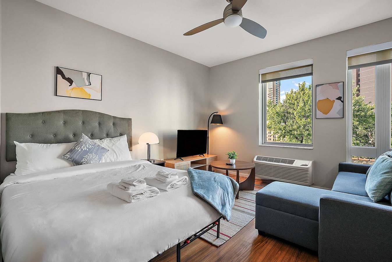 Ganze Wohnung, Cozysuites Marquee   pool  gym  09 in Minneapolis, Twin Cities