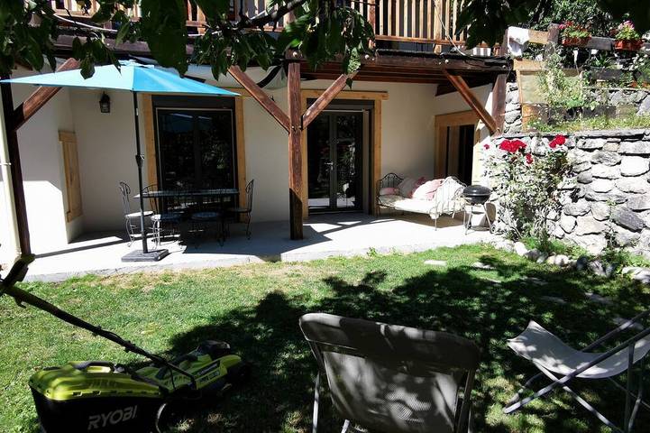 Ferienwohnung für 7 Personen, mit Terrasse und Garten - 1