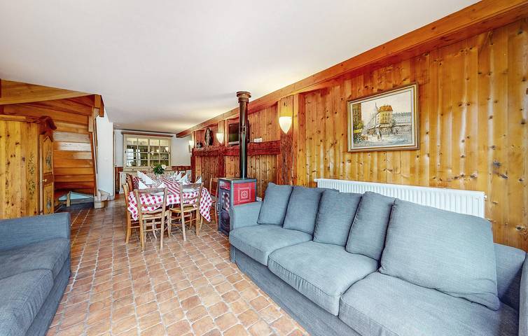 Location de vacances pour 12 personnes, avec jardin et terrasse à Taintrux - 4