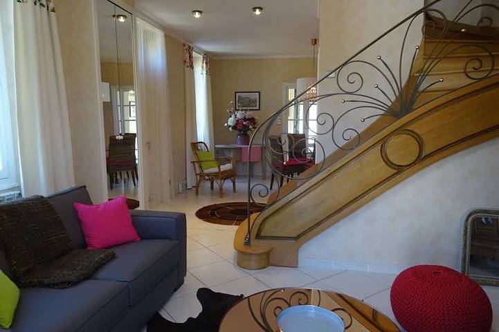 Location de vacances pour 4 personnes, avec Balcon et Jardin à Firmi