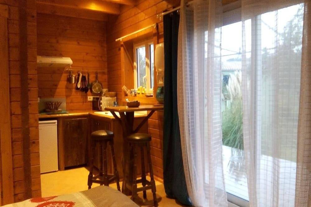 Studio  Jacuzzi in Correns, Région de Brignoles
