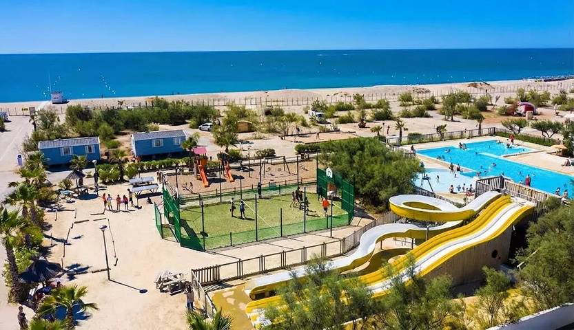 Mobil home pour 6 personnes, avec terrasse et piscine, animaux acceptés dans Plage du Prévost - 4