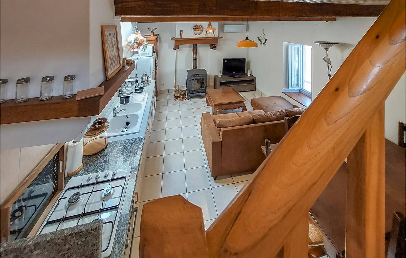 Charmant appartement de jardin avec TV et parking, à 1,5 km de Gerde in Asté, Hautes-Pyrénées