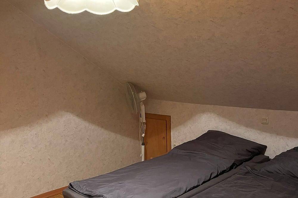Ganze Wohnung, Nr 7 Dg 3Zkb in Fuldatal in Fuldatal, Hessisches Bergland