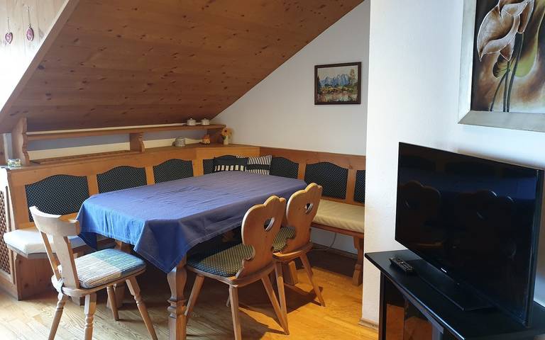 Ferienwohnung für 6 Personen, mit Balkon und Garten im Pfaffenwinkel - 2