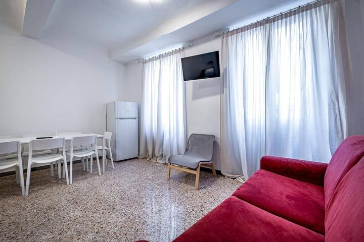 Gîte pour 8 personnes dans Port de Sant Ambrogio - 3