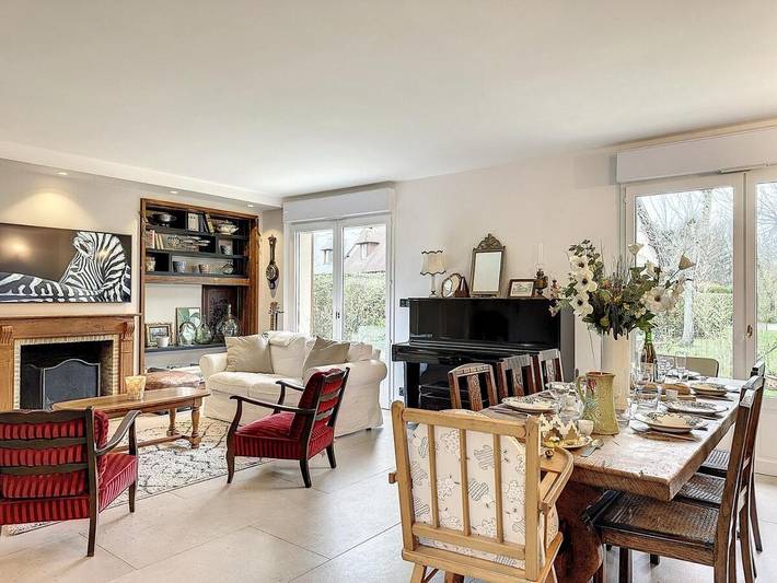 Villa pour 8 personnes, avec Terrasse et Piscine à Deauville