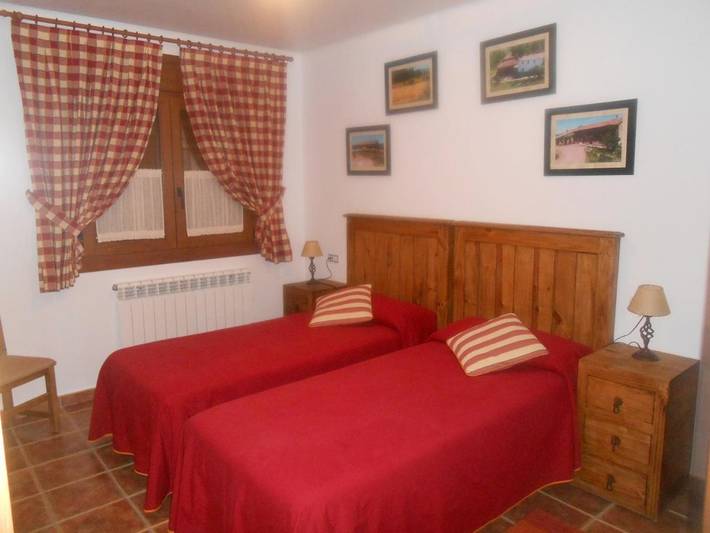 Apartamento para 4 personas, con Balcón y Terraza en Alcalá de la Selva