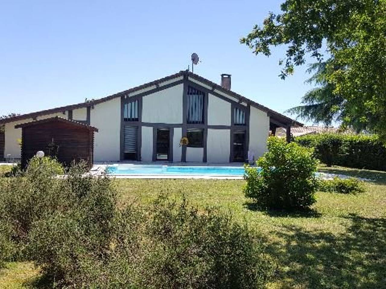 Ruhige Villa mit Pool, Haustiere erlaubt - 8 Pers. in Vielle-Saint-Girons, Côte d’Argent