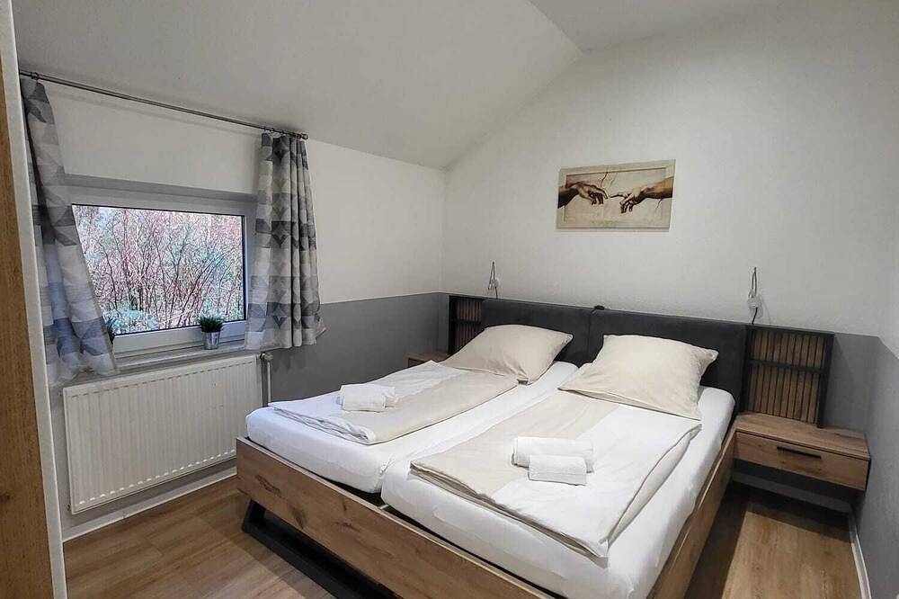 Gemütliches Ferienhaus mit Terrasse & Garten – ideal für 4 Personen in Papenburg, Emsland