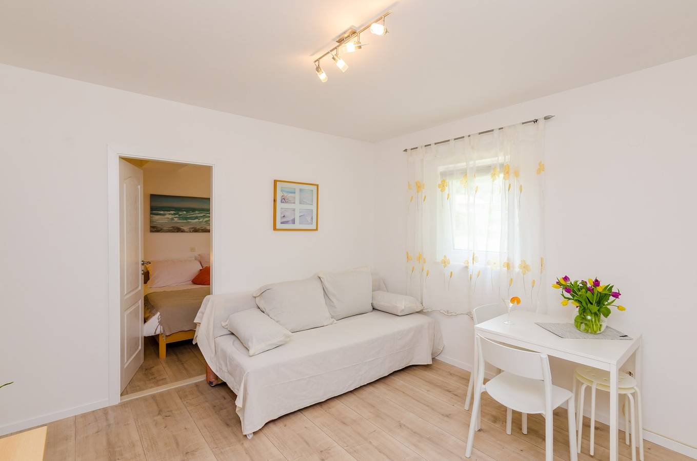 Ganze Wohnung, Ferienwohnung für 3 Personen mit Meerblick in Mlini, Dubrovnik-Neretva