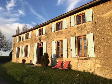 Gîte pour 7 personnes, avec vue à Chillac