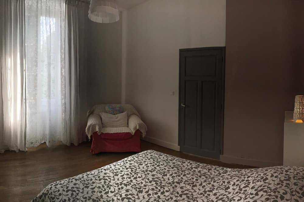 Charming Charming House 4 bedrooms - 145 m2 - Private Pool in Malaucène, Parc naturel régional du Mont-Ventoux