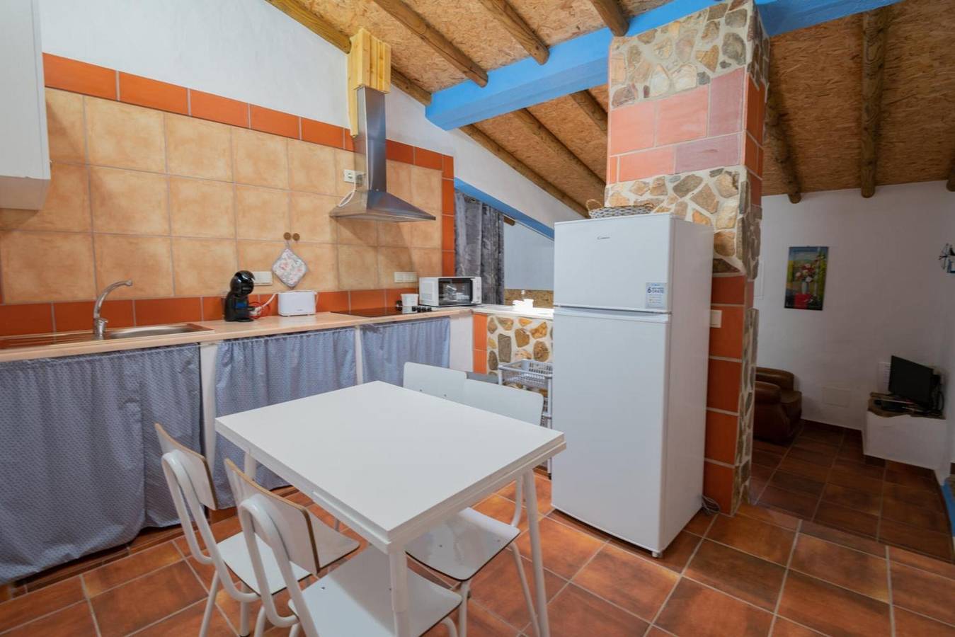 Cottage „Casa Do Celeiro“ mit Bergblick, Gemeinschaftspool und Wlan in Saboia, Costa Alentejana
