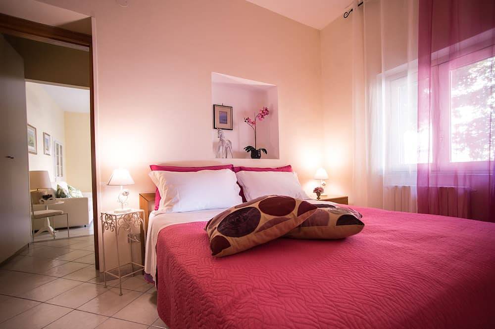 Entire apartment, Vietri center \"Villa Anna\" in Vietri sul Mare, Amalfi Coast