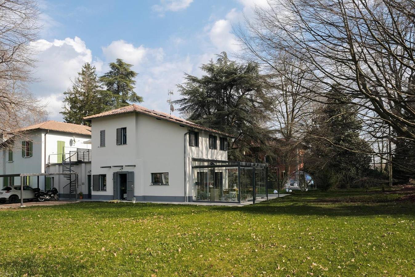 Zimmer 'Sharazad' mit Bergblick, Gemeinschaftsterrasse und Wlan in Lurate Caccivio, Como Provinz