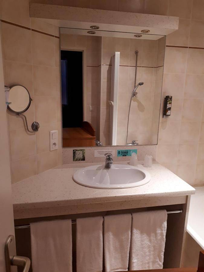 Hôtel pour 4 personnes, avec jardin et piscine à Orpierre - 2