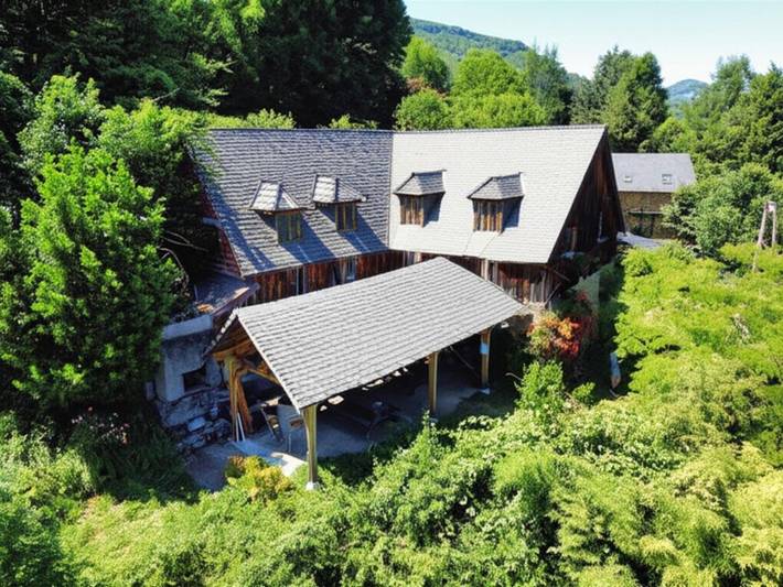 Location de vacances pour 2 personnes, avec jardin ainsi que terrasse et vue à Seix - 4