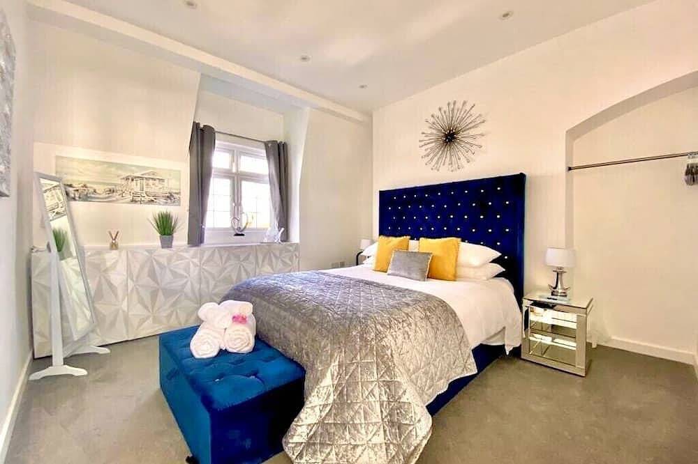 Apartamento entero, Estuary Views Penthouse 🖤 Beachfront with Parking in Southend-on-Sea, Este de Inglaterra