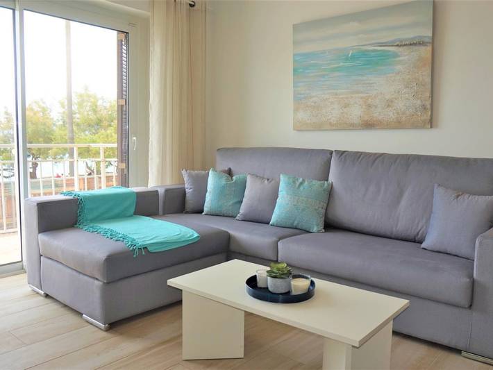 Ferienwohnung für 4 Personen, mit Balkon und Terrasse in Cala Bona - 2