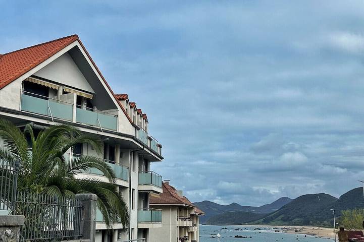 Ferienwohnung für 6 Personen, mit Pool und Balkon - 1