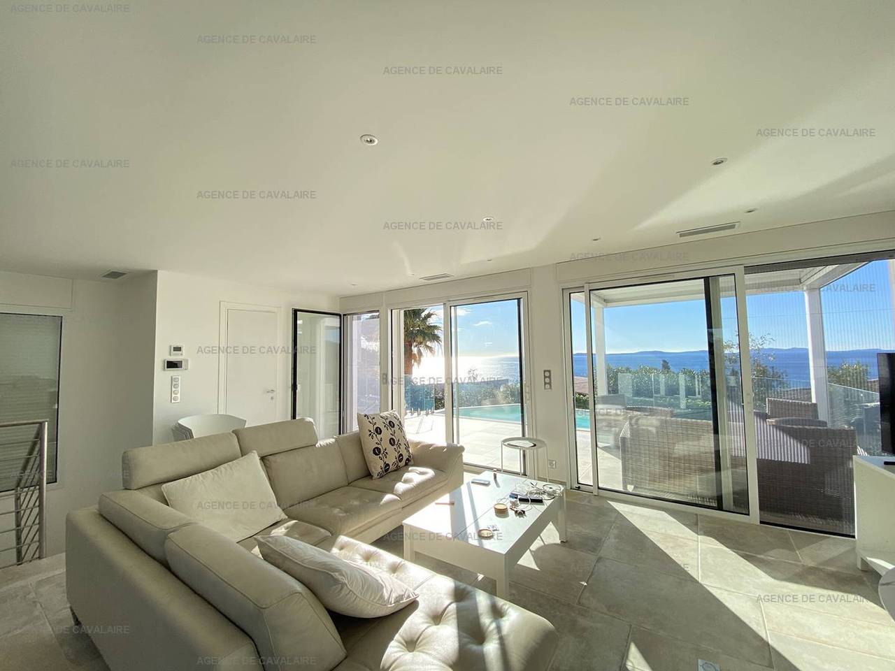 Modern villa with pool and air conditioning in Cavalaire-sur-Mer, Draguignan e dintorni