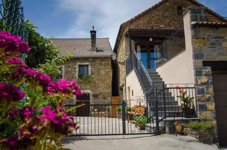 Ferienwohnung für 4 Personen, mit Garten und Ausblick - 1