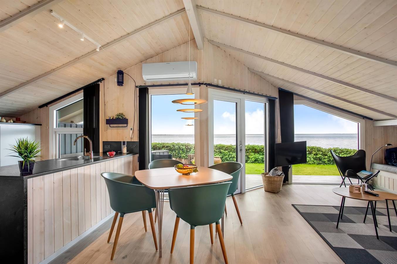 Home in Esbjerg V with house sea view in Sjelborg, Esbjerg