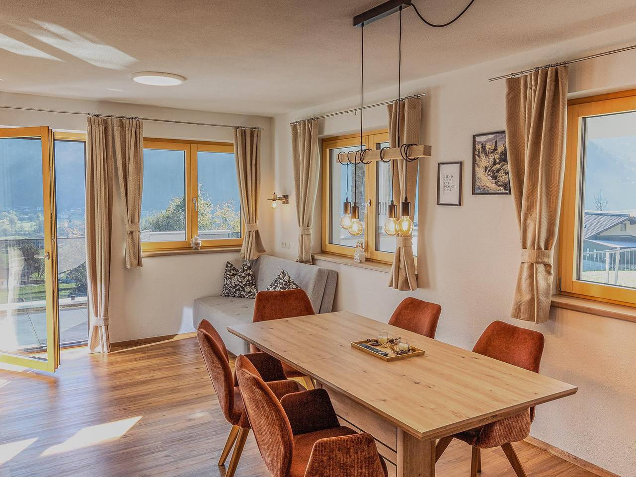 Ganze Wohnung, Modernes Apartment in schöner Lage in Tuxer Alpen, Zellberg