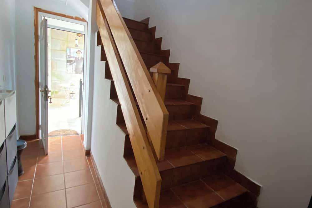 Entire apartment, Casa Milucho: In The Depths Of Galicia in O Carballiño, Ourense Region