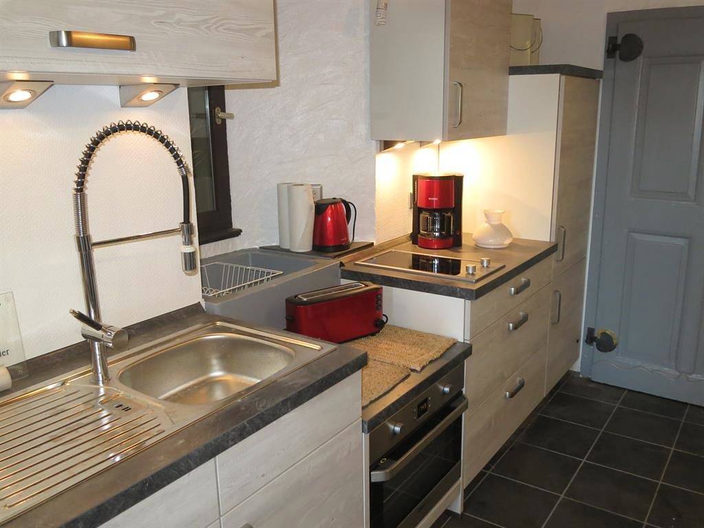 Ganze Ferienwohnung, 2-Bett-Ferienwohnung Bauernstube in Schalkenmehren, Vulkaneifel