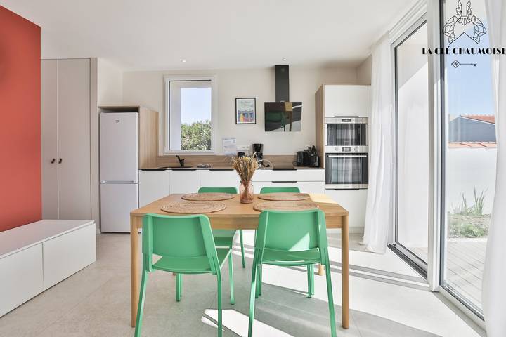 Location de vacances pour 4 personnes, avec terrasse et jacuzzi à Olonne-sur-Mer - 2